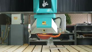 5 axis cnc bridge saw machine (blue color)