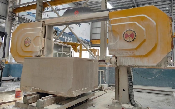 qualidade  Diamond Wire Saw Within Max Processing Size 2000*3000*1500mm And Gross Weight 5500kg fábrica