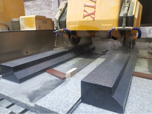 Máquina de corte de borda de pedra CNC de alta profundidade Alta velocidade para mármore