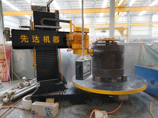 Máquina de corte de coluna de precisão de perfis de tampa e base de coluna CNC com baixo nível de ruído