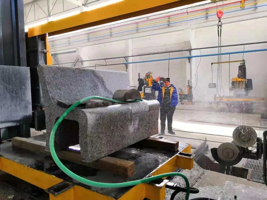 Excelente precisão 5 eixos CNC Diamond Wire Saw Machine para formas 3D