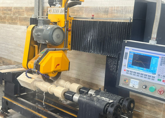 Máquina de corte CNC de alta eficiência de 2 PCs para Kingpost, bloqueio de estrada