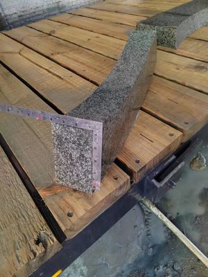 Máquina de corte de pontes CNC de 5 eixos para perfis de formas