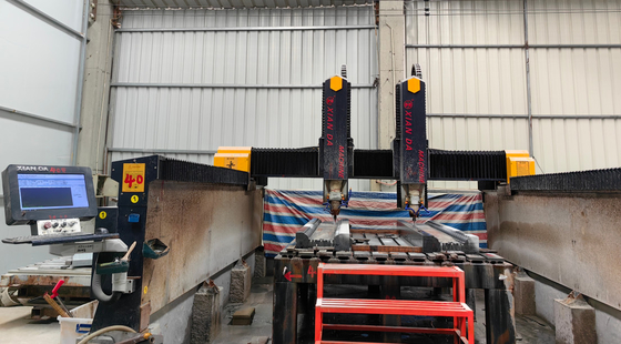 Máquina de escultura de pedra plana CNC de 3 eixos de precisão para pedreira em grande escala