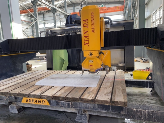 Máquina de corte de pontes de 4 eixos para balcão e sumidouro