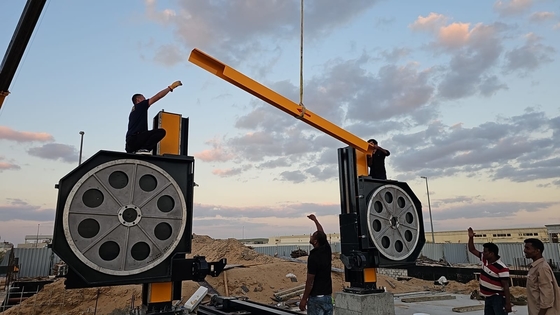 Máquina CNC de 4 eixos de motor principal de 11 kW com certificação CE para usinagem rápida e precisa