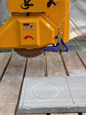 Máquina de corte de pontes CNC personalizável para formas especiais