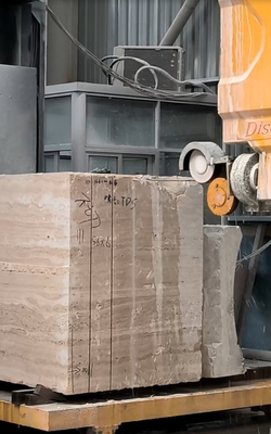 Máquina de serragem de fio de diamante de 4 eixos CNC para perfis