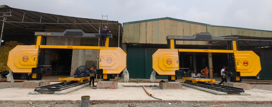 Máquina de corte de pedra de 4 eixos feita rápida e facilmente com CNC