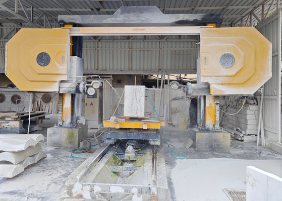 Máquina CNC de pedra de fio de diamante único para formas especiais