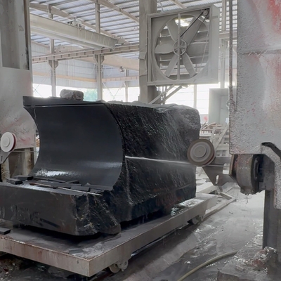 Máquina de serragem de fio de diamante controlada por CNC Equipamento de corte de alta eficiência e poupança de energia