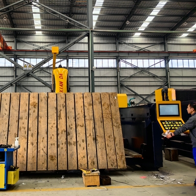 Máquina automática de corte de serra de ponte com potência de 18,5 kW e peso bruto de 8000 kg