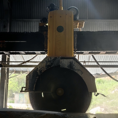 Máquina de corte de pedra de potência principal de 55 kW para desempenho de corte preciso