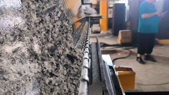 Máquina de corte de fios de diamante Máquinas de pedra 5 eixos CNC Máquina de corte de fios de diamante para moldagem de cortes de pedra altamente eficientes