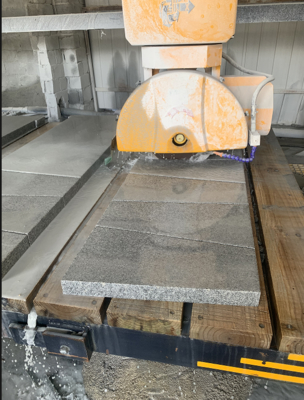 Máquina de corte de pedras de tipo ponte de quatro eixos, com servo motor de 0-60°