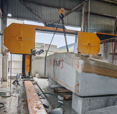 Máquina de Serra de Fio Diamantado para Serviço Pesado com Gantry Móvel, Tamanho Máximo de Processamento de 3500*3500*2200mm e Controle CNC/PLC para Corte de Pedra de Alta Precisão