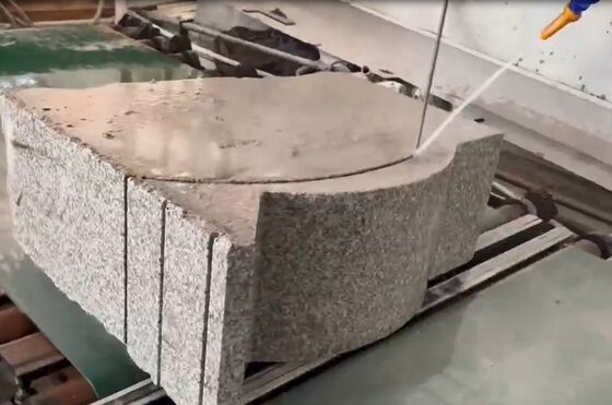 Máquina de Serra de Fio CNC Vertical para Meio-fio Curvo