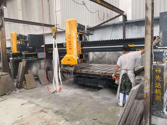Máquina de corte PLC de pedra de ponte de laser de infravermelho, adequada para o processamento de lajes de mármore e granito em larga escala