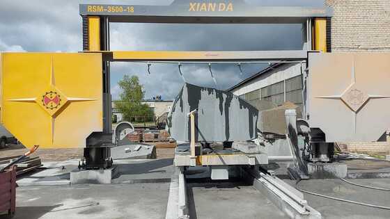 Máquina de Serra de Arame Diamante de Controle PLC com Acionamento de Parafuso Sincrônico para Divisão de Blocos de Mármore e Granito de 3000×3000×1500 mm