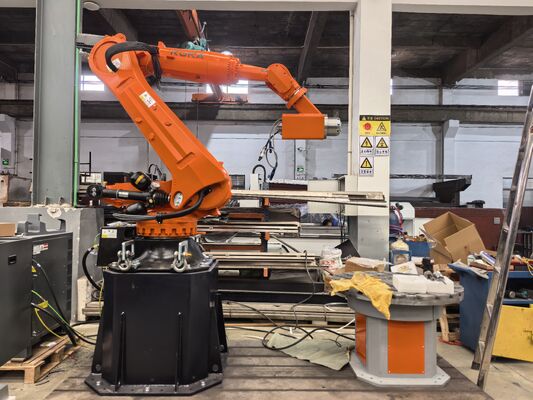 Máquina de corte de pedra por robô CNC de 6 eixos com comando interpolado e fuso BT40 para escultura em larga escala até 3100 mm