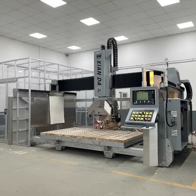 Cortadora de Pedra Ponte de 5 Eixos com Sistema Italiano DDX, Lâmina de Serra de 900mm e Precisão de Corte de ±0.1 mm