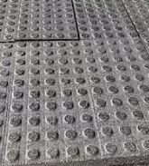 Máquina de escultura em pedra CNC com precisão de 0,02 mm, velocidade do ar de 15 m/min e alimentação elétrica para pedra de pavimentação tátil