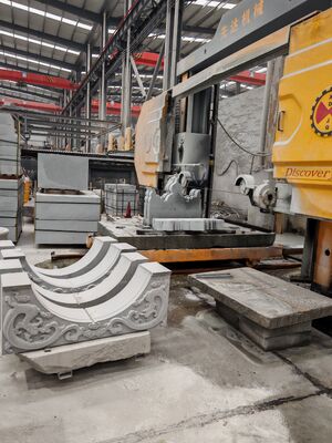 Máquina CNC de serragem de fio de diamante com ligação de quatro eixos para 3000x2000x1500mm de tamanho de processamento máximo, certificada CE e ISO9001