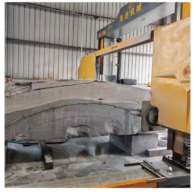 Máquina de corte de serra de fio de diamante móvel de pórtico industrial para fabricação de bloco de granito