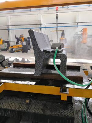 Máquina de serragem de arame CNC de 4 eixos para pedra de forma especial, equipamento de perfis de pedra irregular