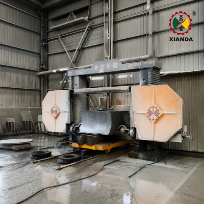 Máquina de serragem de fio de diamante de perfis CNC com alta precisão de corte para pedra-tomba