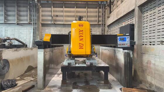 Máquina de Corte de Perfil de Pedra CNC de 3 eixos BLMM-1800 com Comprimento Máximo de Processamento de 3500mm e Estrutura Tipo Ponte