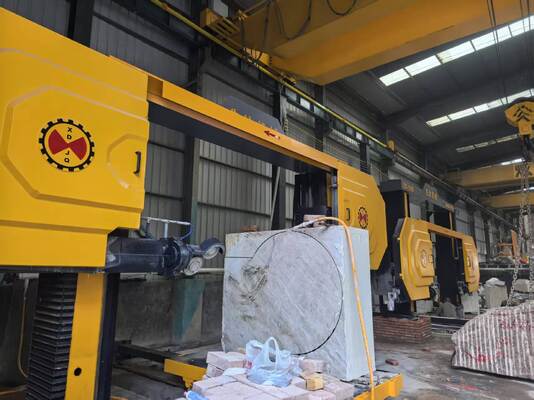 Máquina CNC de Serra de Arame Diamante com Fuso de 11KW e Redutor de Alta Precisão e Servomotor para 2500*3000*1500mm de Corte de Pedra