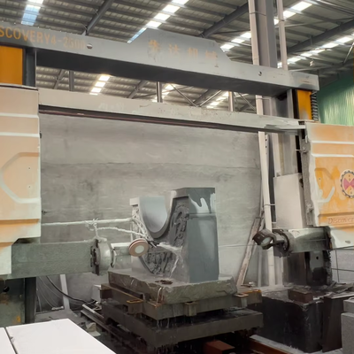 Máquina de serragem de fio de diamante CNC de 4 eixos Discovery-4 com motor de ímã permanente de 15KW para corte de pedra de 2000*2300*1500mm