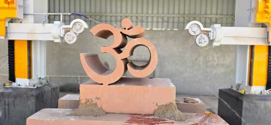 Discovery‑4 Serra de Fio Diamantado CNC de 4 Eixos, Motor de Ímã Permanente de 15KW, Mesa de Trabalho Rotativa Servo para Corte de Placas Curvas de Pedra, Colunas e Lápides