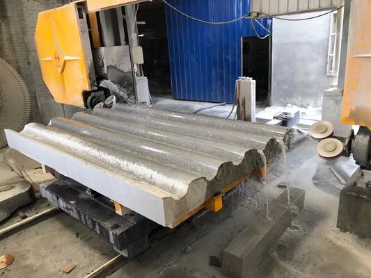 Máquina de Corte a Fio Diamantado CNC para Corte de Formas 2D e Perfilagem de Pedra