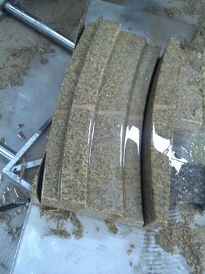 Máquina de perfilamento linear do CNC do PLC para cortar o balaústre quadrado