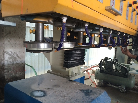 Máquina de polonês circular da laje da pedra do PLC para processar a coluna oca